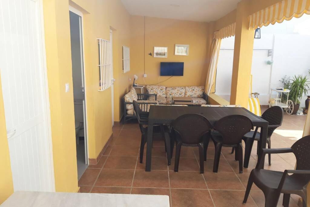 Villa Casa A Pie De Playa, Con Patio. Zona Miramar. Punta Umbría Exterior foto